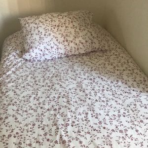 NWT IKEA twin duvet set with pillowcase